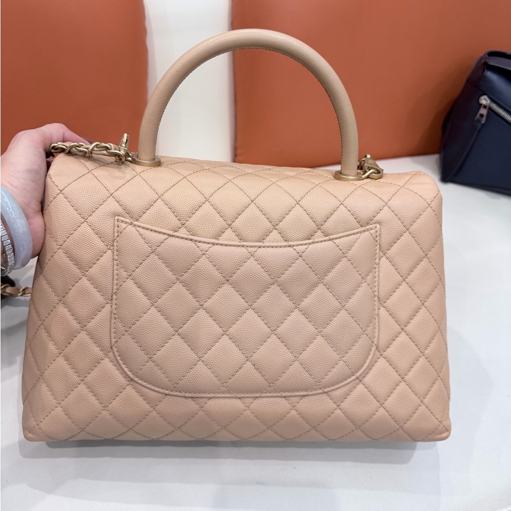 CHANEL Tan Quilted Shoulder Bag 7.1" x 11.4" x 4.7" measure - Picture 15 of 16